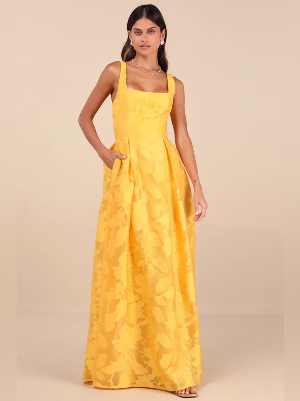 NWT. Lulu's Aura Yellow Tie-back Dress